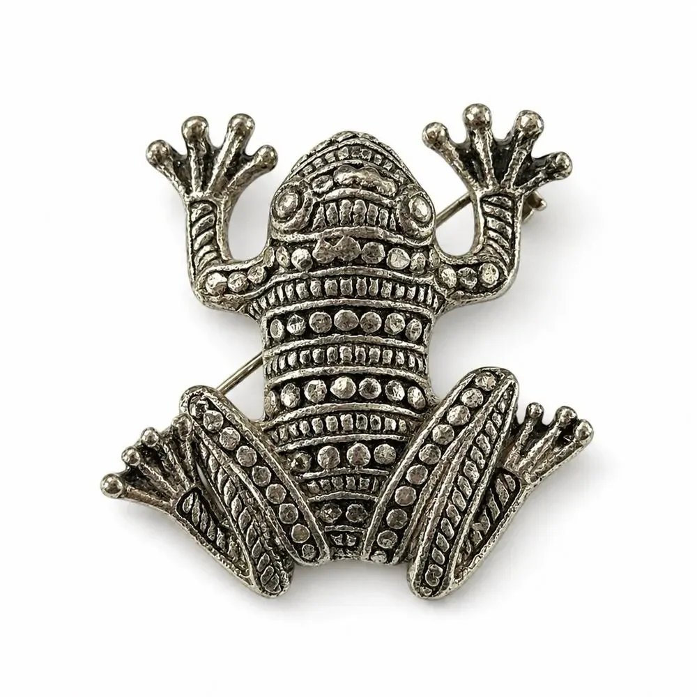 Vintage Silver Tone Frog Brooch Pin Textured Figural Amphibian 1.5” Nature